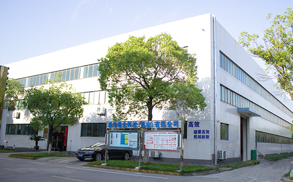 擁（yōng）有10000㎡廠房  自動化生產設備  產能8000台/月